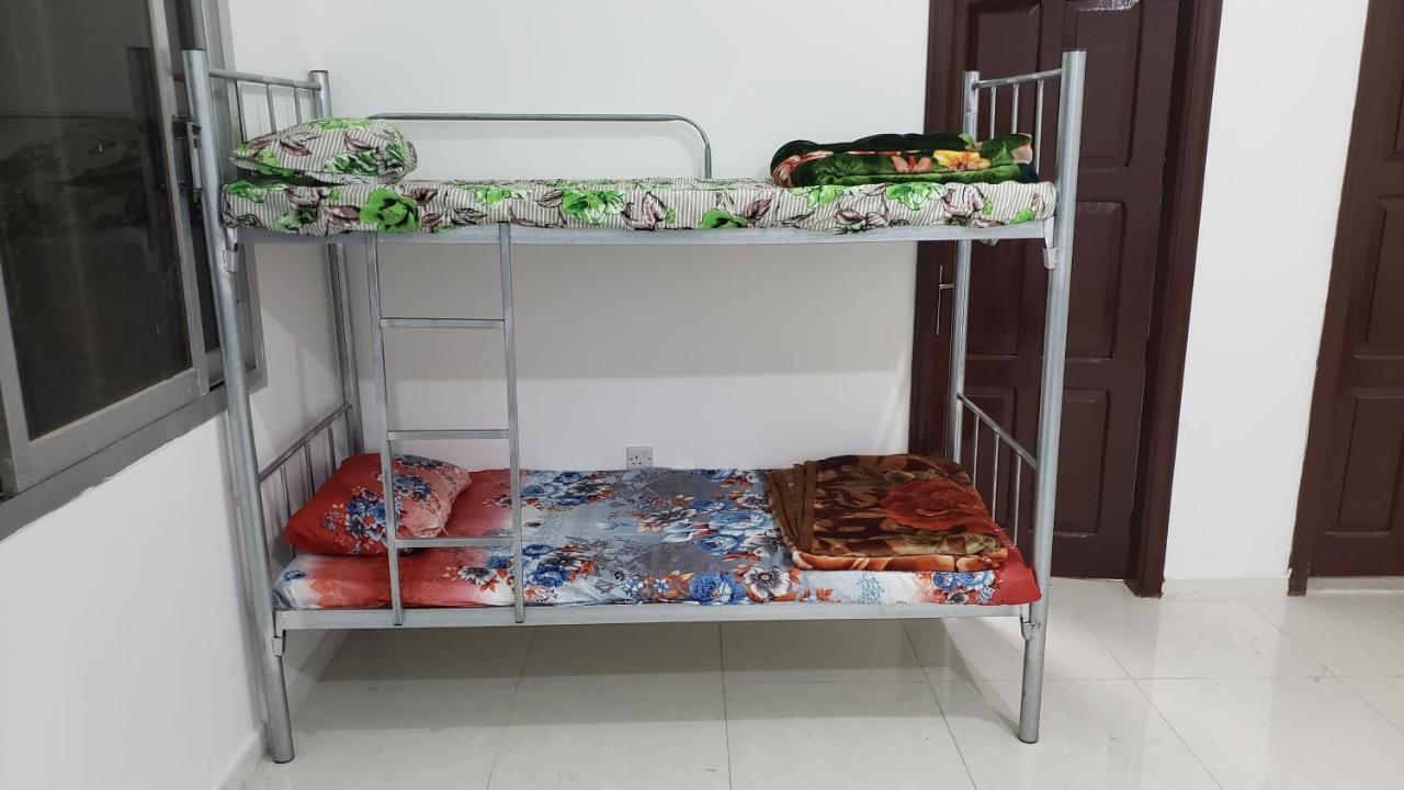 Yahia Guest House Abu Dabi Dış mekan fotoğraf